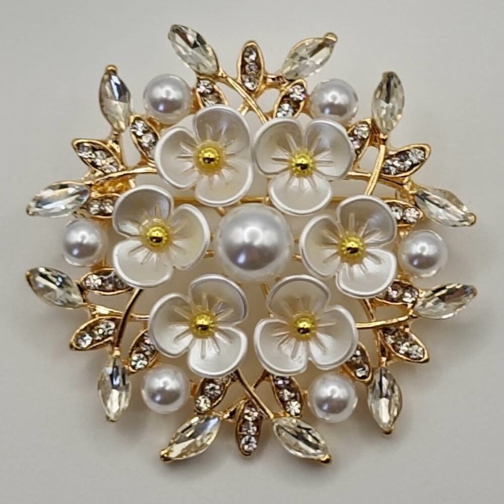 White Floral Brooch Petals and Rhinestones With Faux Pearls in Center